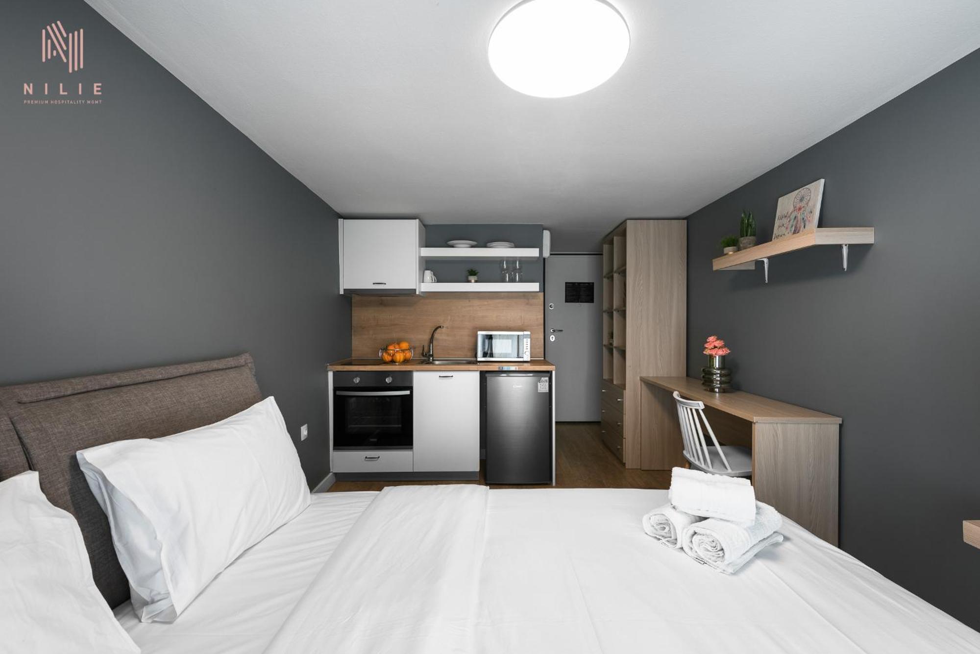 Denizen Boutique Apartments, Nilie Hospitality Mgmt Soluň Exteriér fotografie